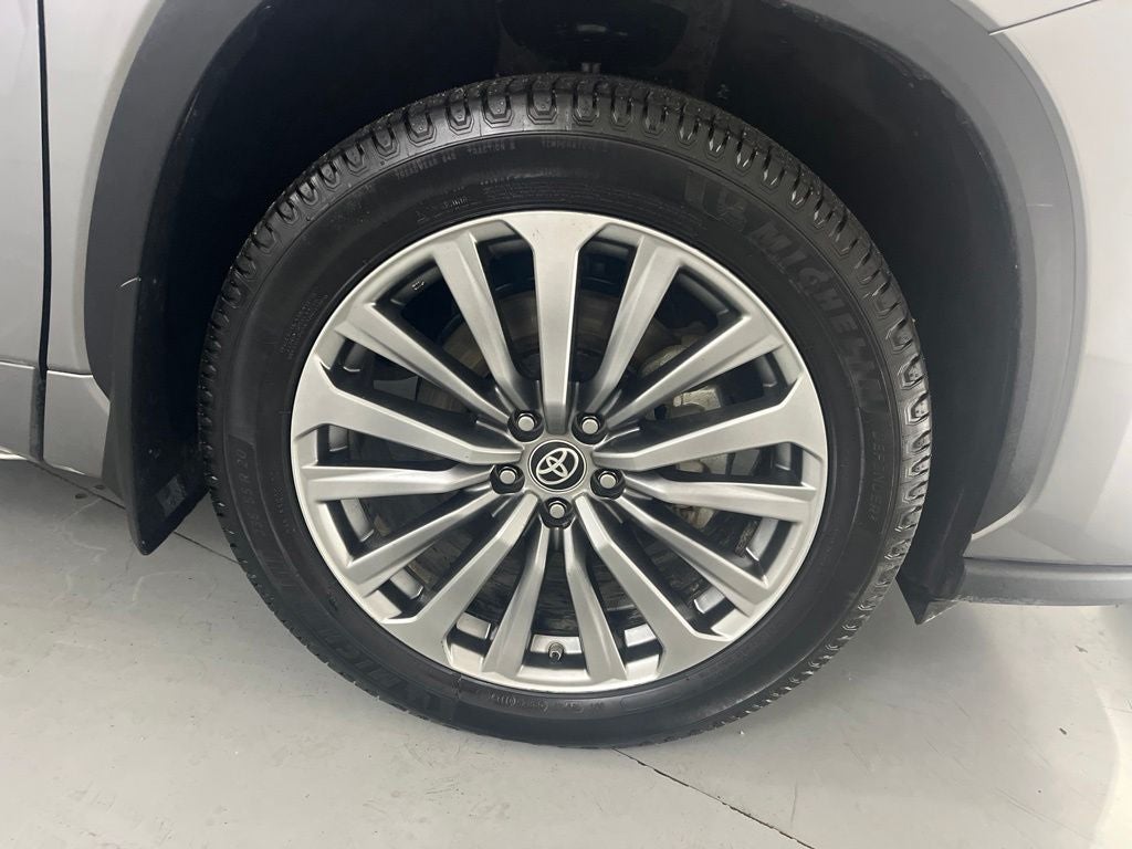 2025 Toyota Highlander Hybrid Limited 25th Edition
