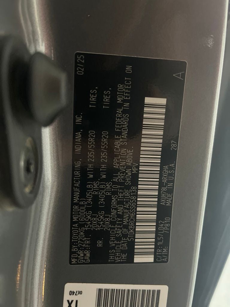 2025 Toyota Highlander Hybrid Limited 25th Edition