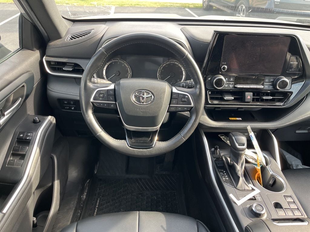 2023 Toyota Highlander XSE