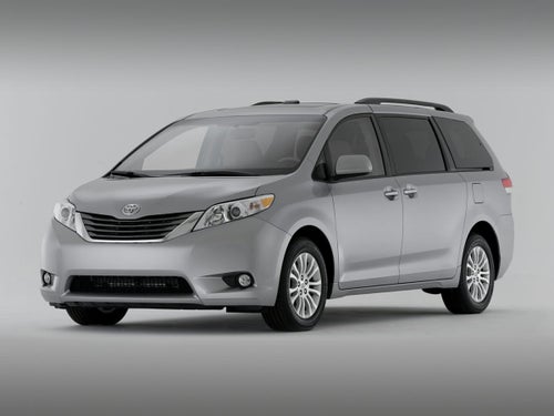 2011 Toyota Sienna LE
