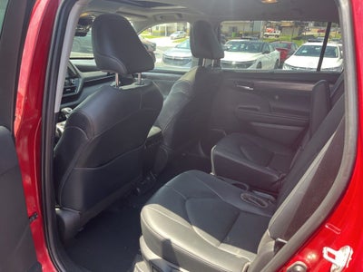 2021 Toyota Highlander Hybrid Limited