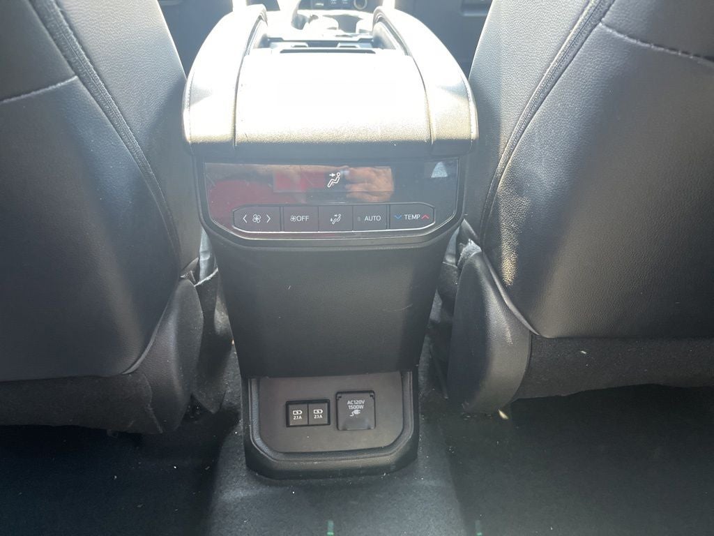 2021 Toyota Highlander Hybrid Limited