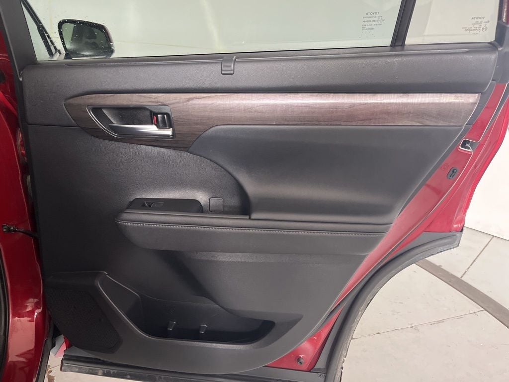 2021 Toyota Highlander Hybrid Limited