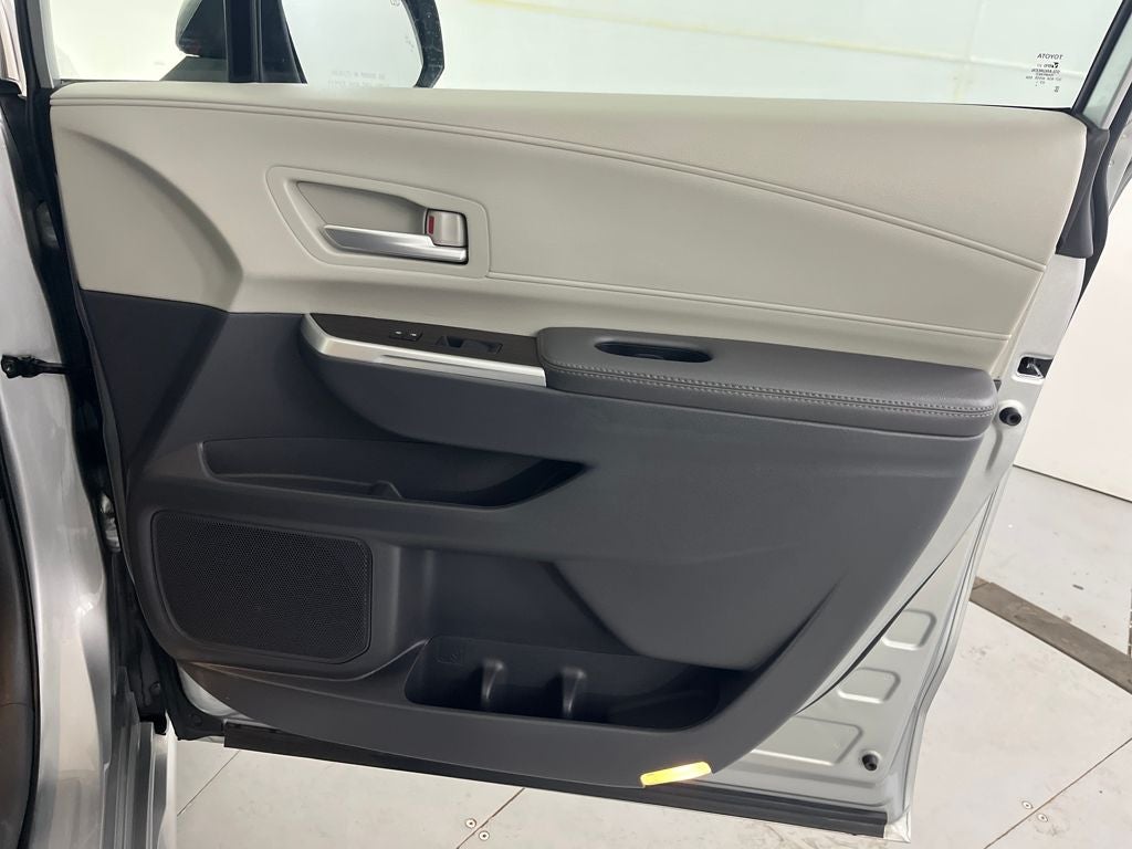 2024 Toyota Sienna XLE 7 Passenger