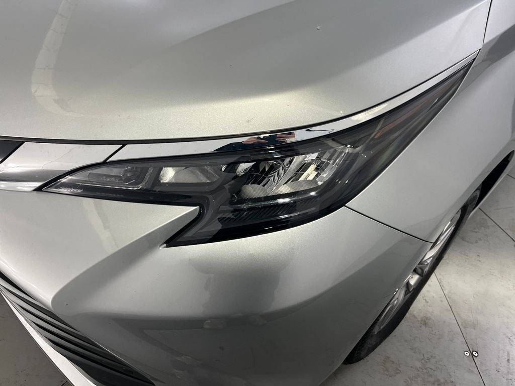 2024 Toyota Sienna XLE 7 Passenger