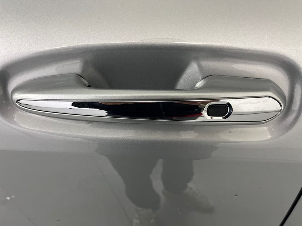 2024 Toyota Sienna XLE 7 Passenger