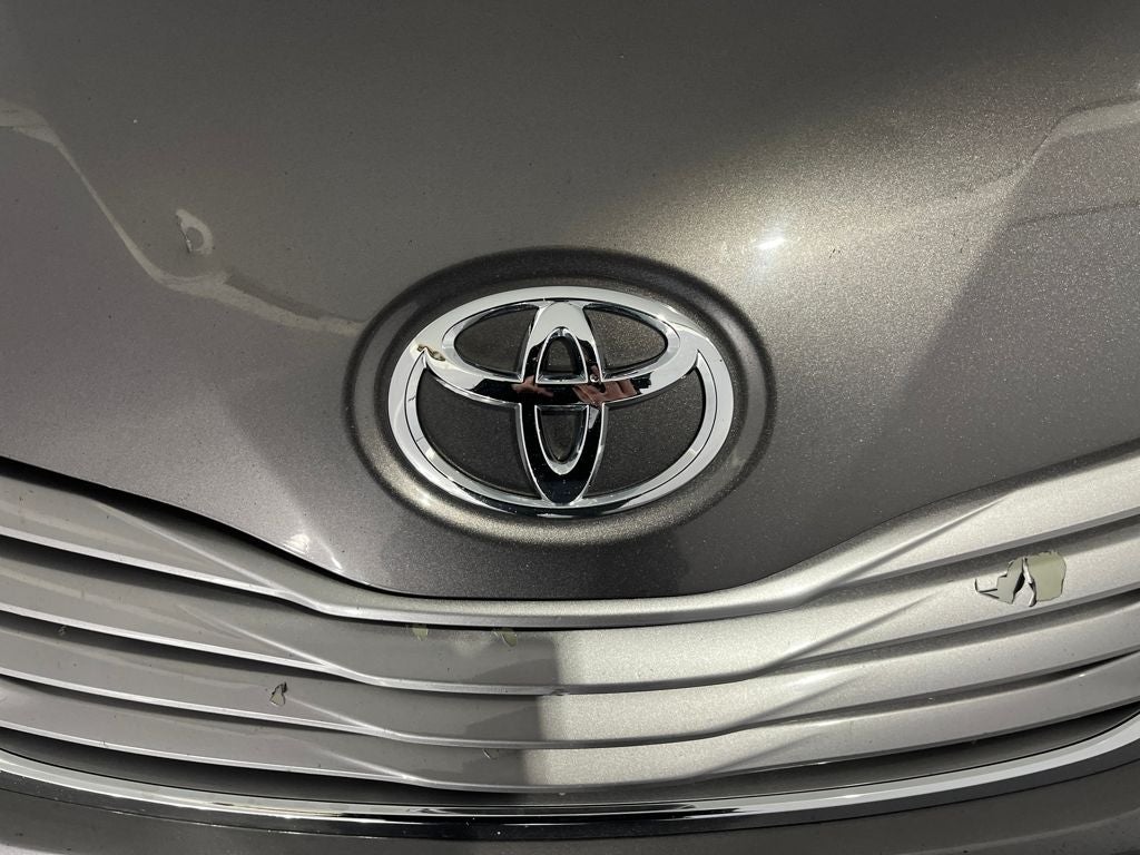 2017 Toyota Sienna XLE 7 Passenger