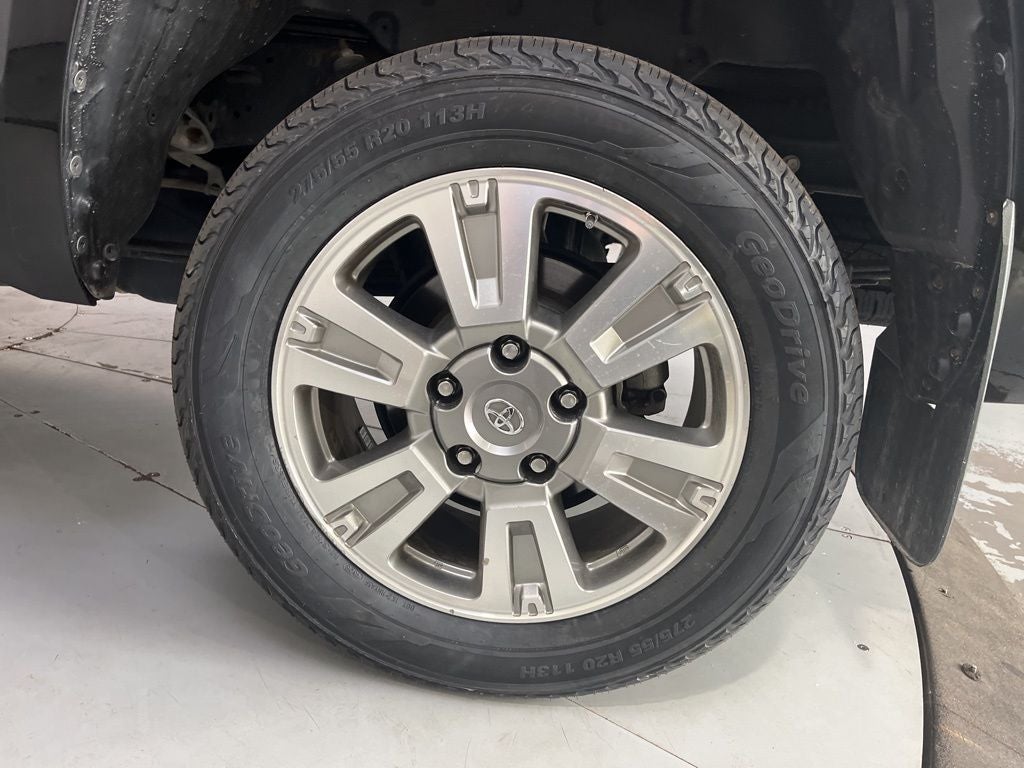 2017 Toyota Tundra Platinum 5.7L V8