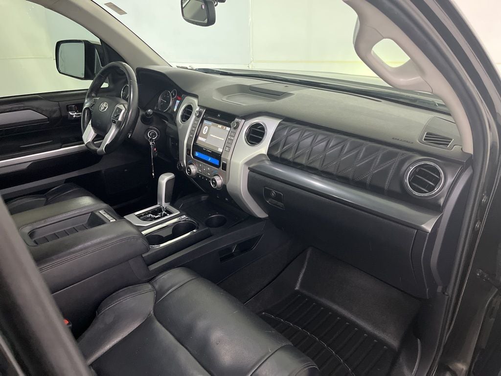 2017 Toyota Tundra Platinum 5.7L V8