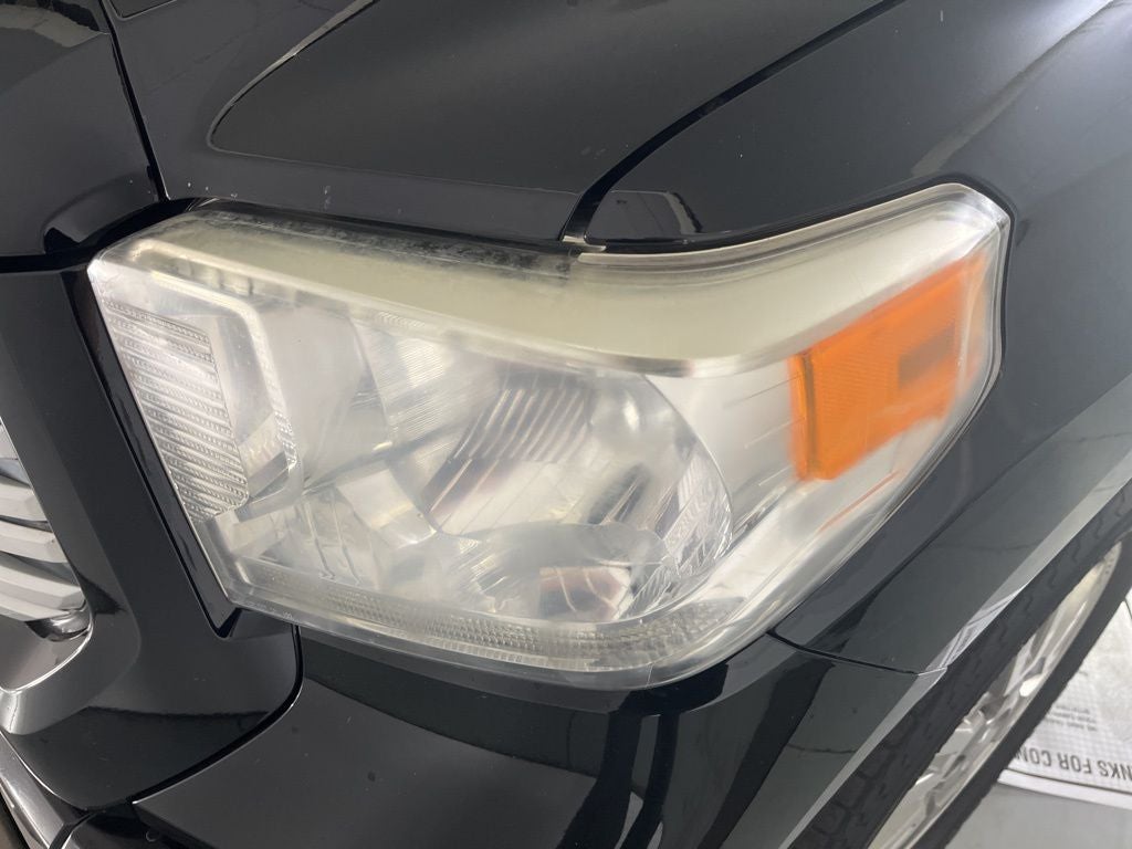 2017 Toyota Tundra Platinum 5.7L V8