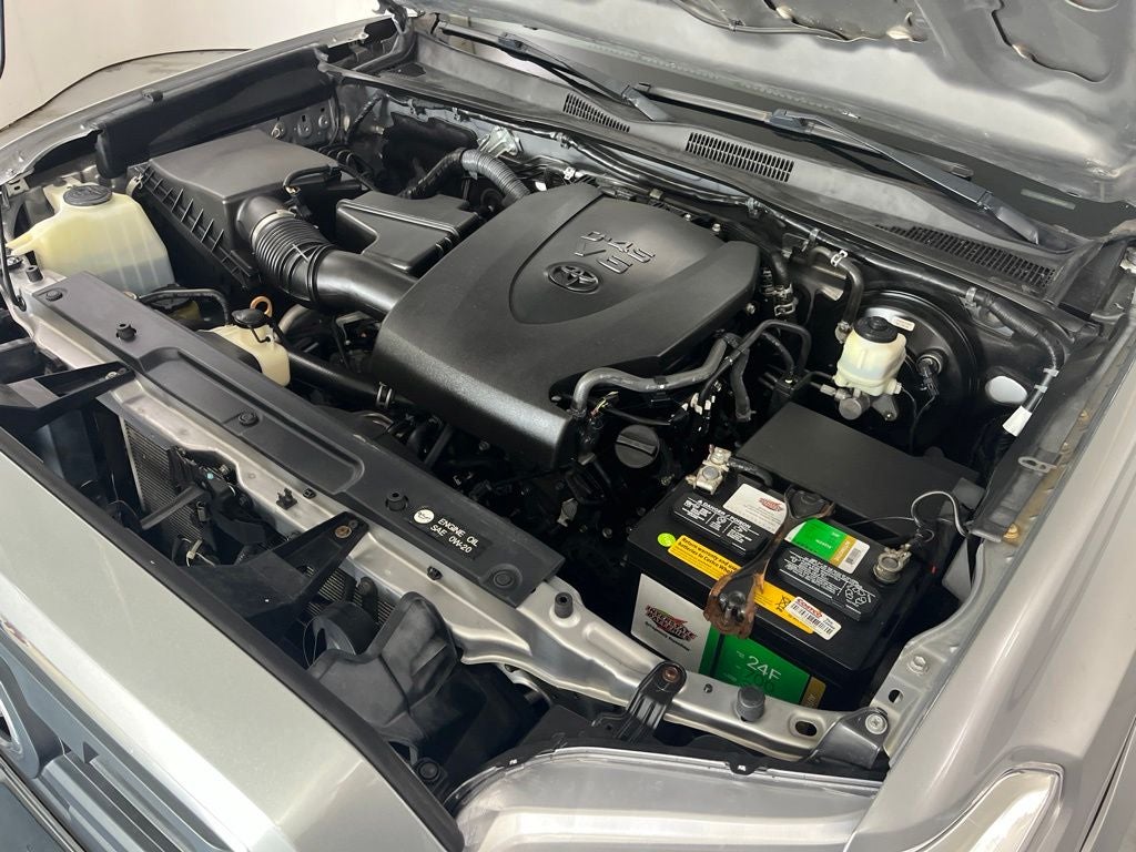 2017 Toyota Tacoma SR5 V6
