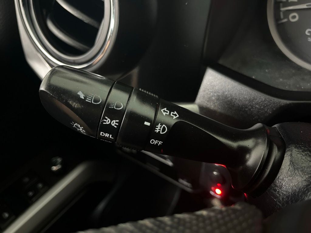 2017 Toyota Tacoma SR5 V6