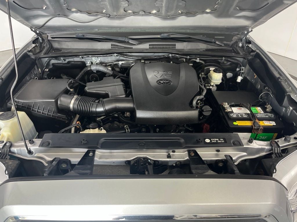 2017 Toyota Tacoma SR5 V6