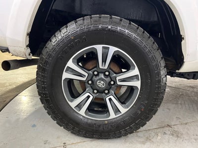 2017 Toyota Tacoma SR5