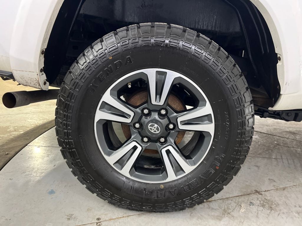 2017 Toyota Tacoma SR5