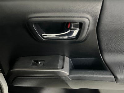 2017 Toyota Tacoma SR5 V6