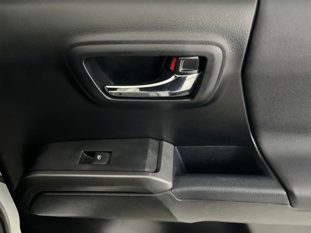 2017 Toyota Tacoma SR5 V6