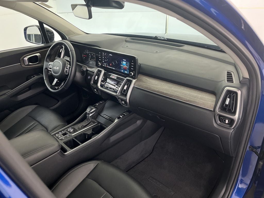2023 Kia Sorento EX