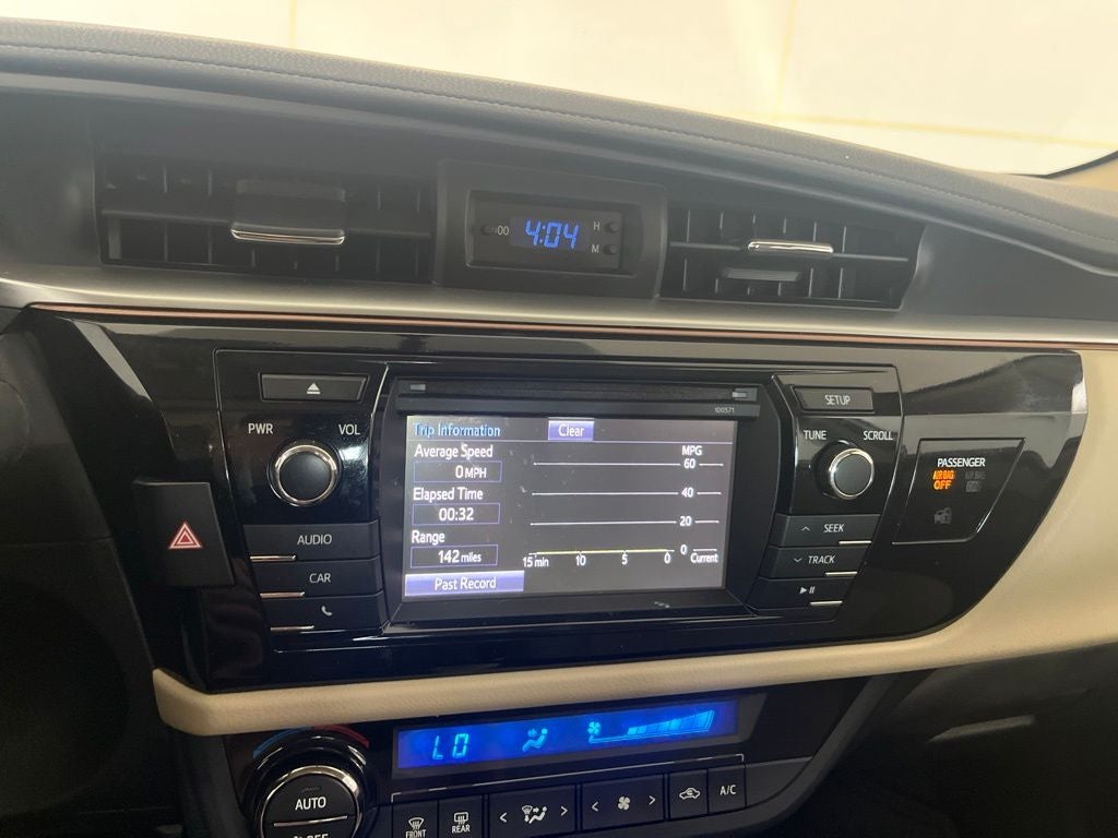 2016 Toyota Corolla LE