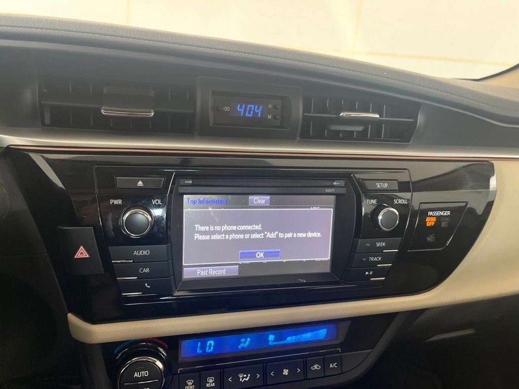 2016 Toyota Corolla LE