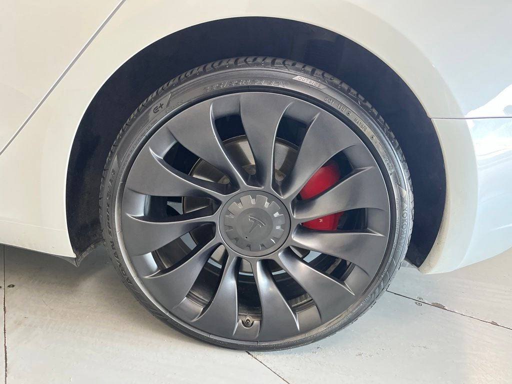 2023 Tesla Model 3 Performance