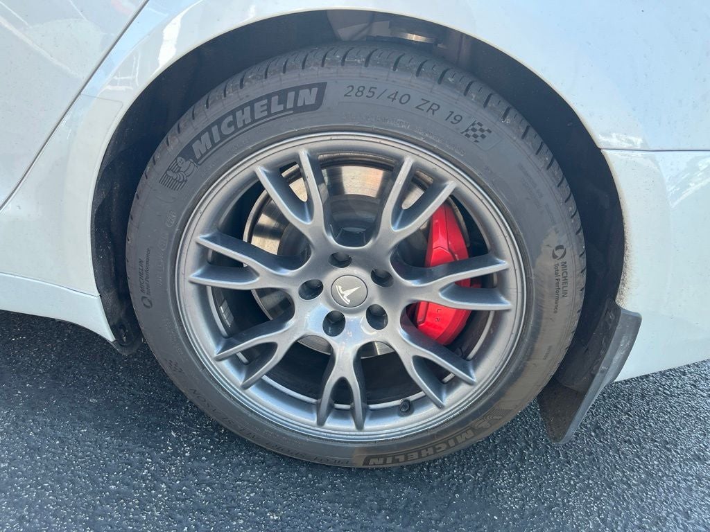 2023 Tesla Model S Plaid