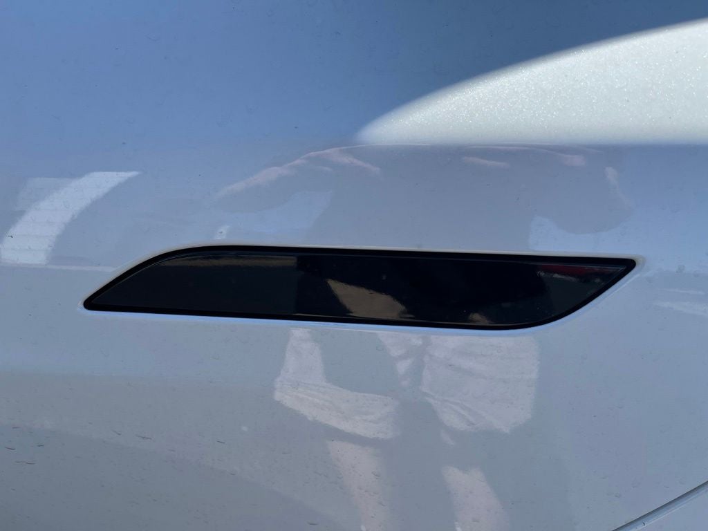 2023 Tesla Model S Plaid