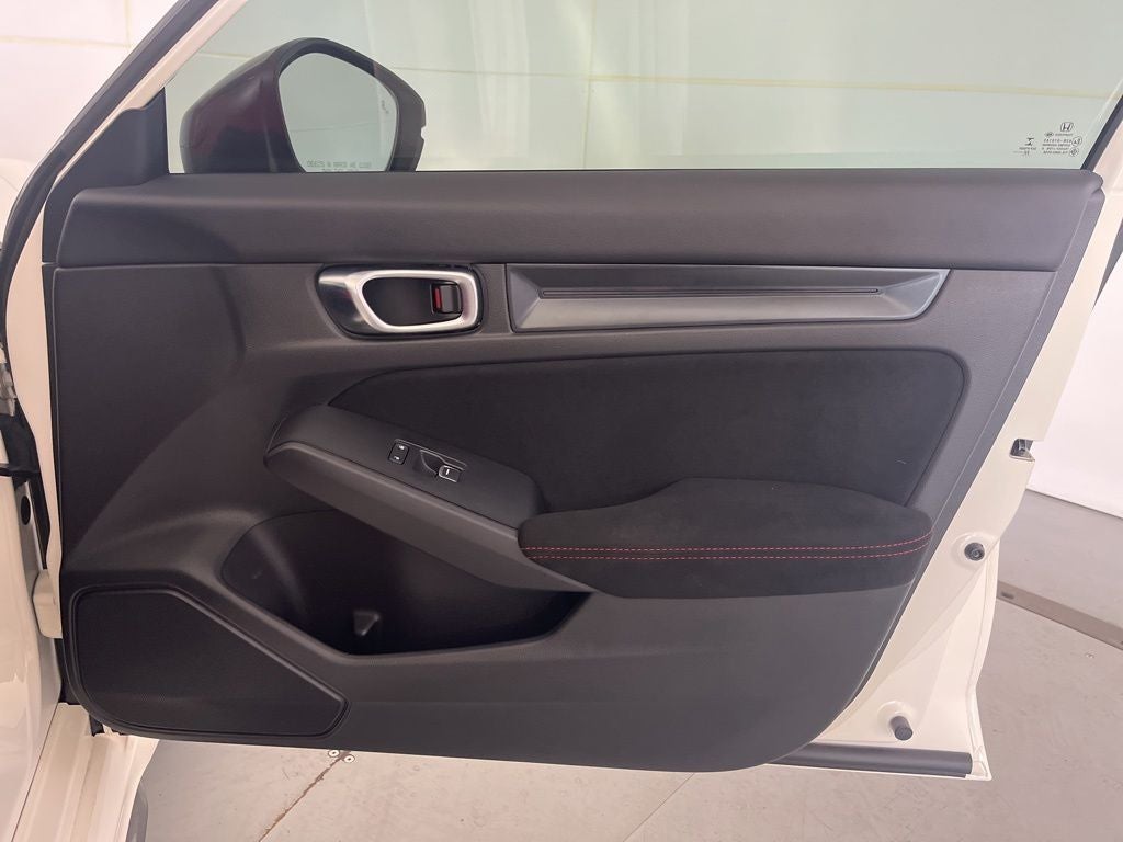 2023 Honda Civic Type R Base