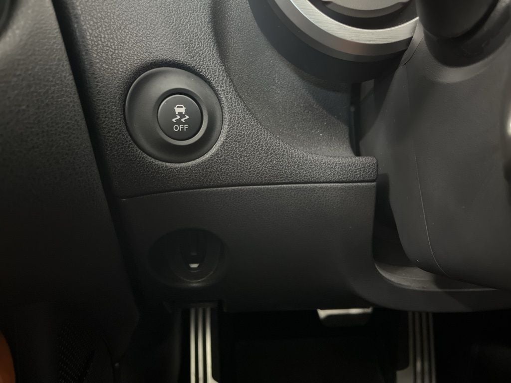 2016 Nissan 370Z Touring