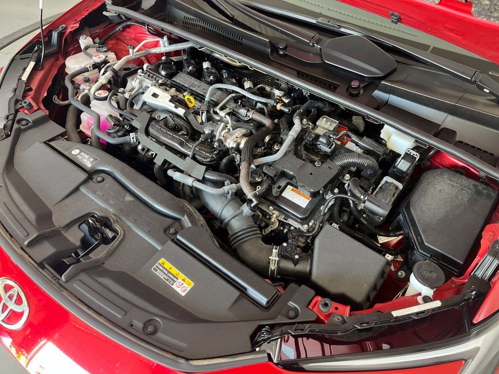 2025 Toyota Prius LE