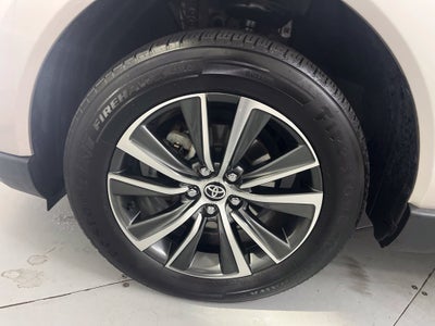 2024 Toyota Venza LE
