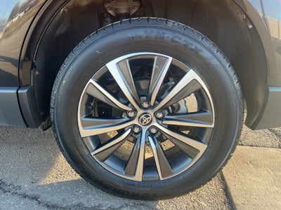 2021 Toyota Venza LE