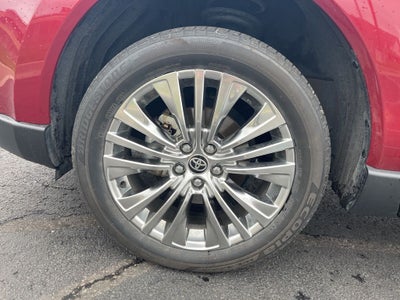 2024 Toyota Venza XLE