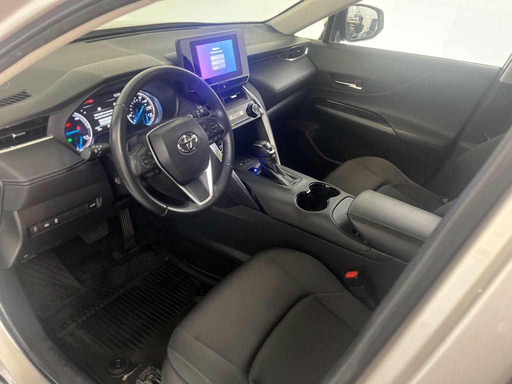 2024 Toyota Venza LE
