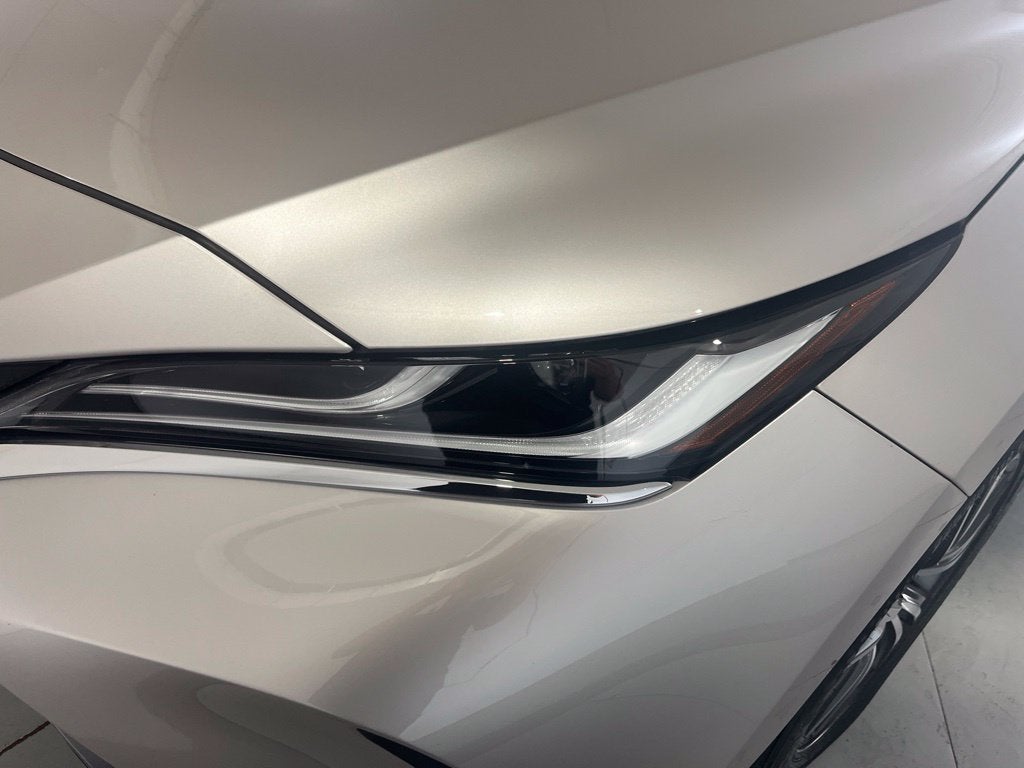 2024 Toyota Venza LE