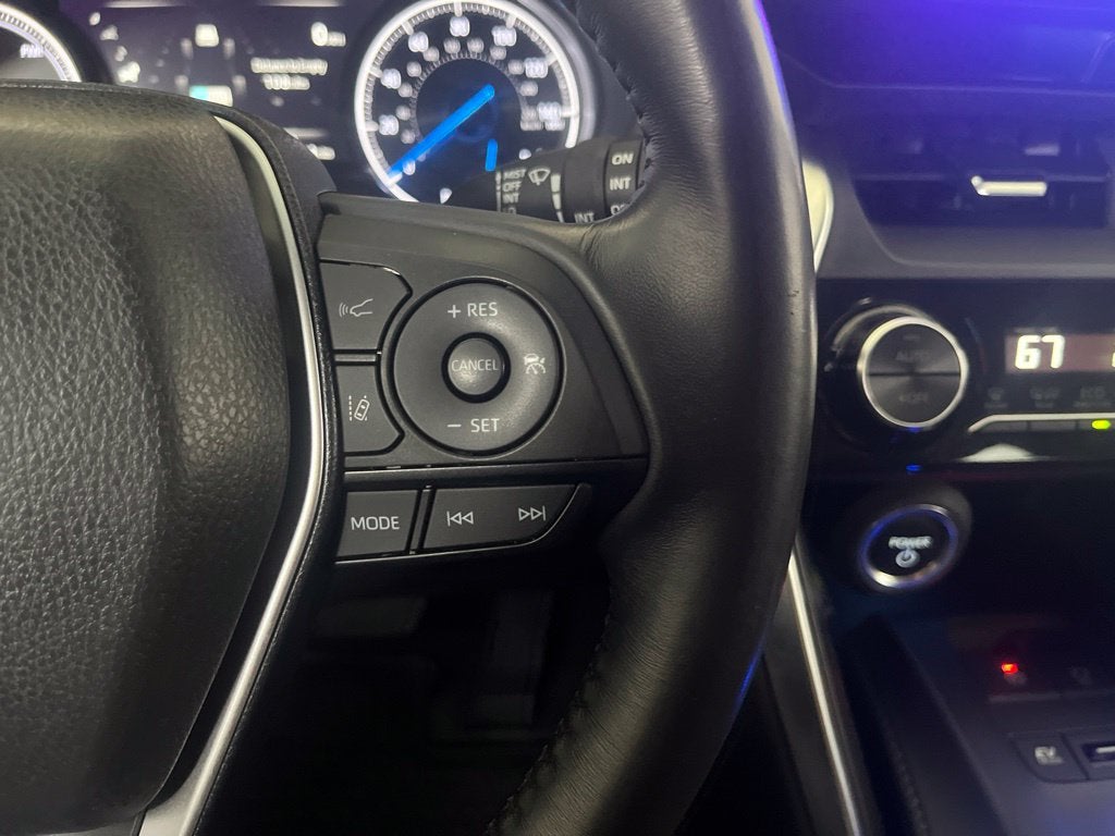 2024 Toyota Venza LE