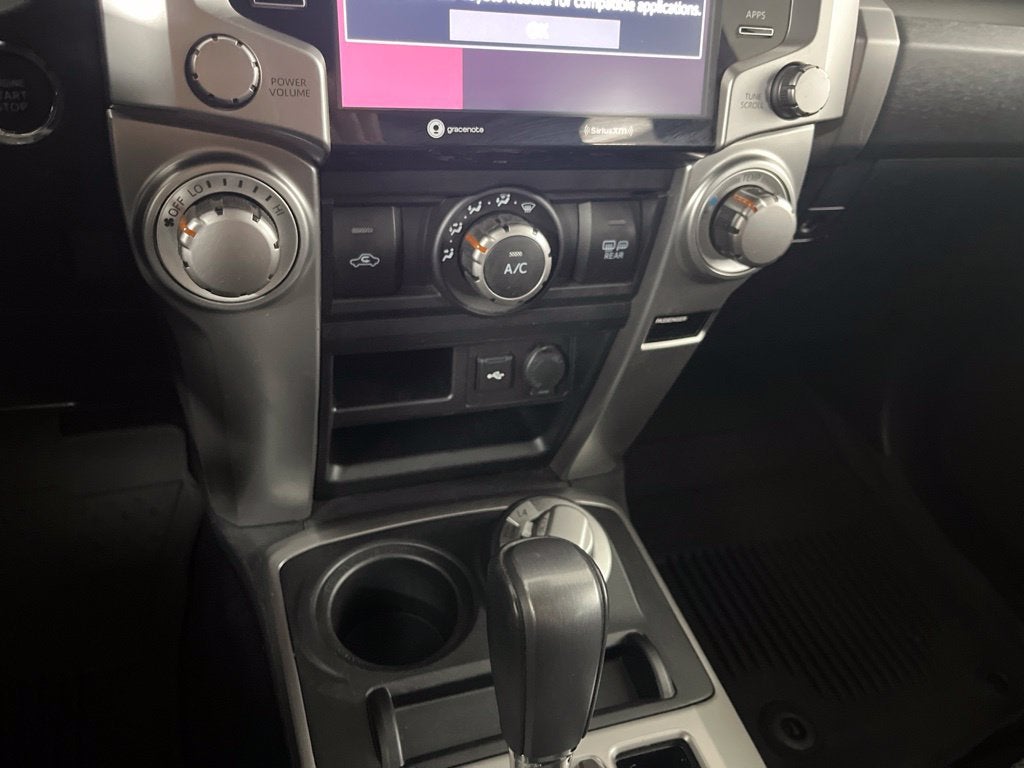 2022 Toyota 4Runner SR5