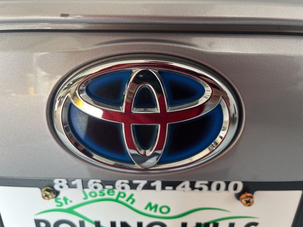2019 Toyota RAV4 Hybrid XLE