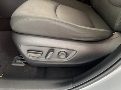 2019 Toyota RAV4 Hybrid XLE