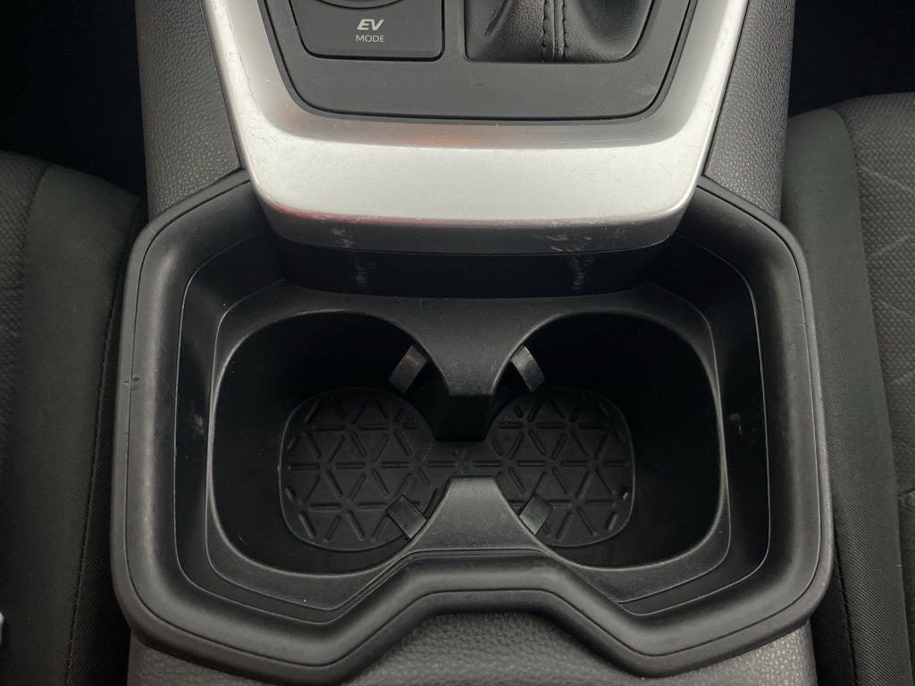2019 Toyota RAV4 Hybrid XLE