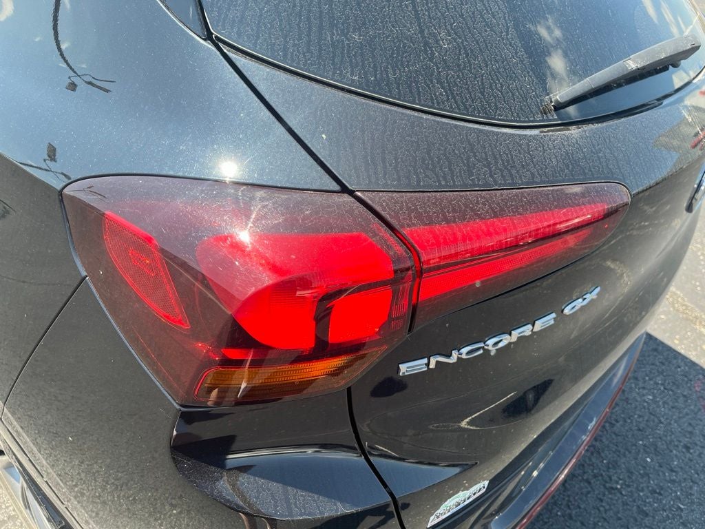 2022 Buick Encore GX Select