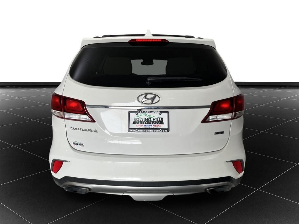 2017 Hyundai Santa Fe SE