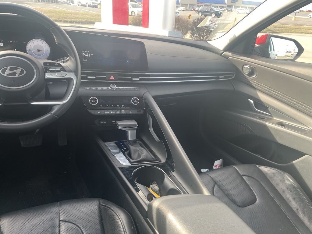 2025 Hyundai Elantra Limited