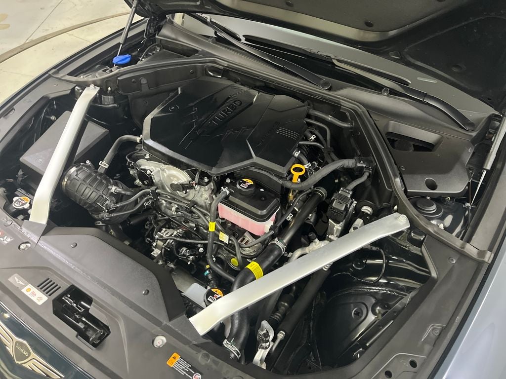 2025 Genesis G70 2.5T