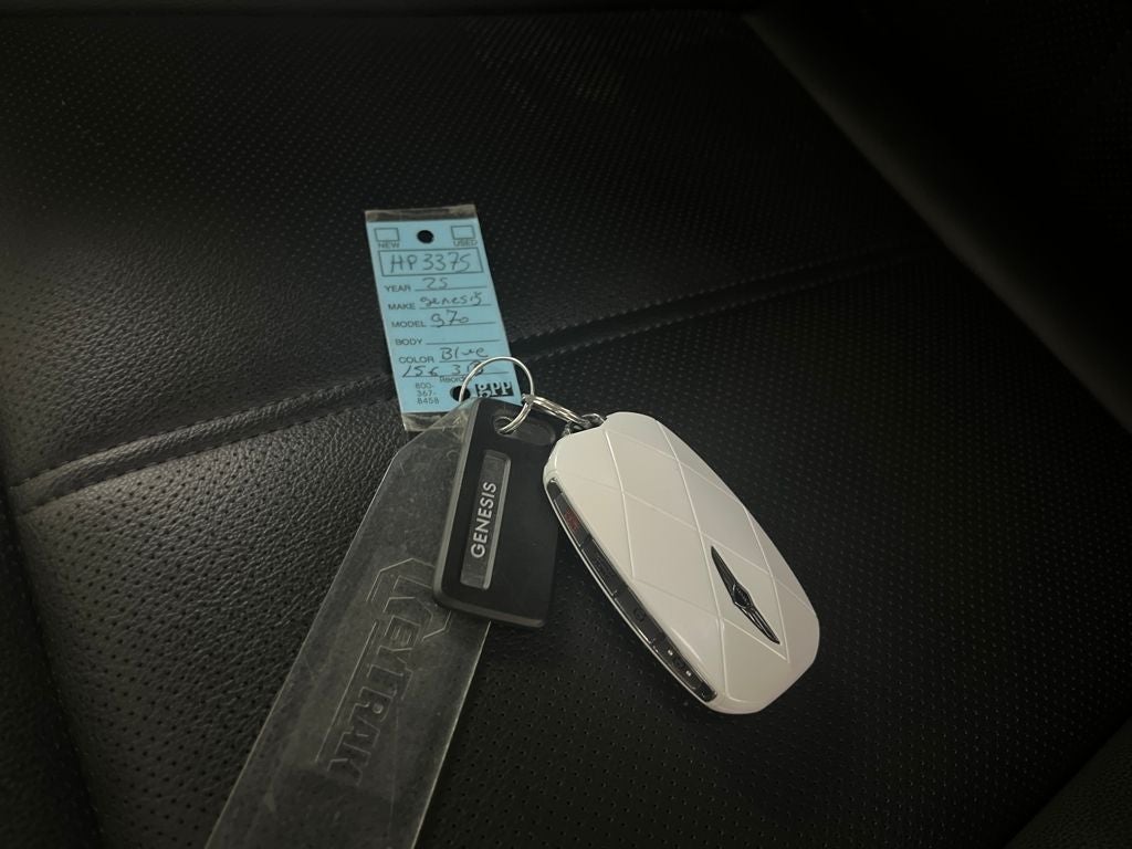 2025 Genesis G70 2.5T