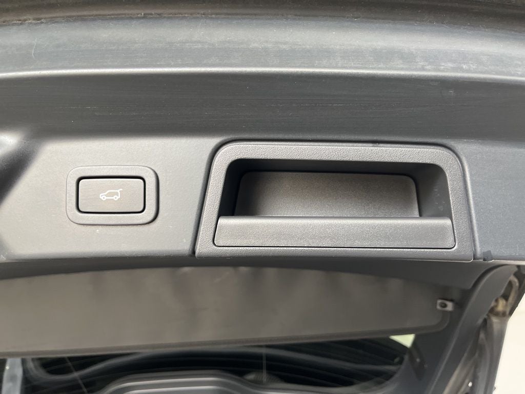 2021 Land Rover Range Rover Velar P250 R-Dynamic S