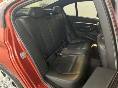 2018 BMW 3 Series 330i xDrive