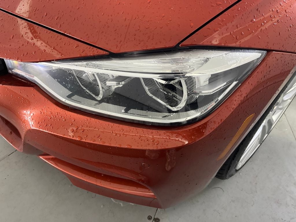 2018 BMW 3 Series 330i xDrive