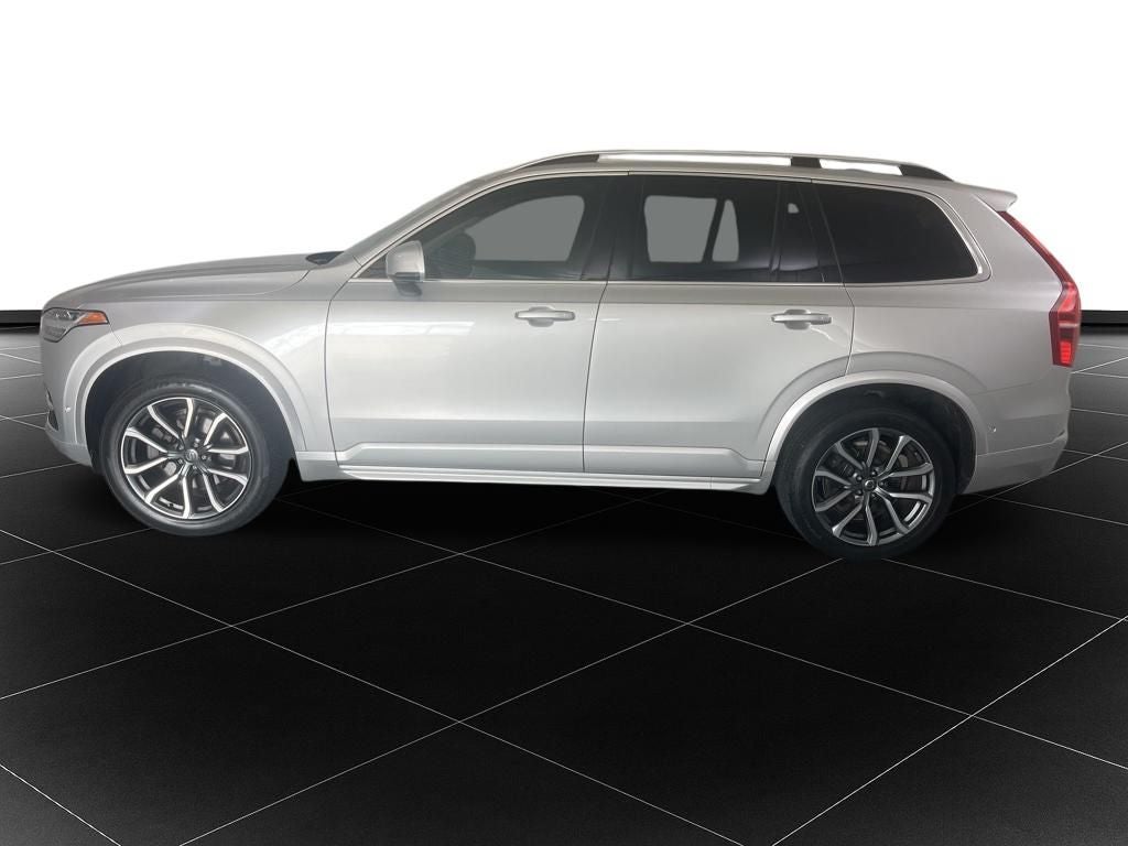 2017 Volvo XC90 T6 Momentum