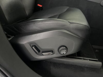 2017 Volvo XC90 T6 Momentum